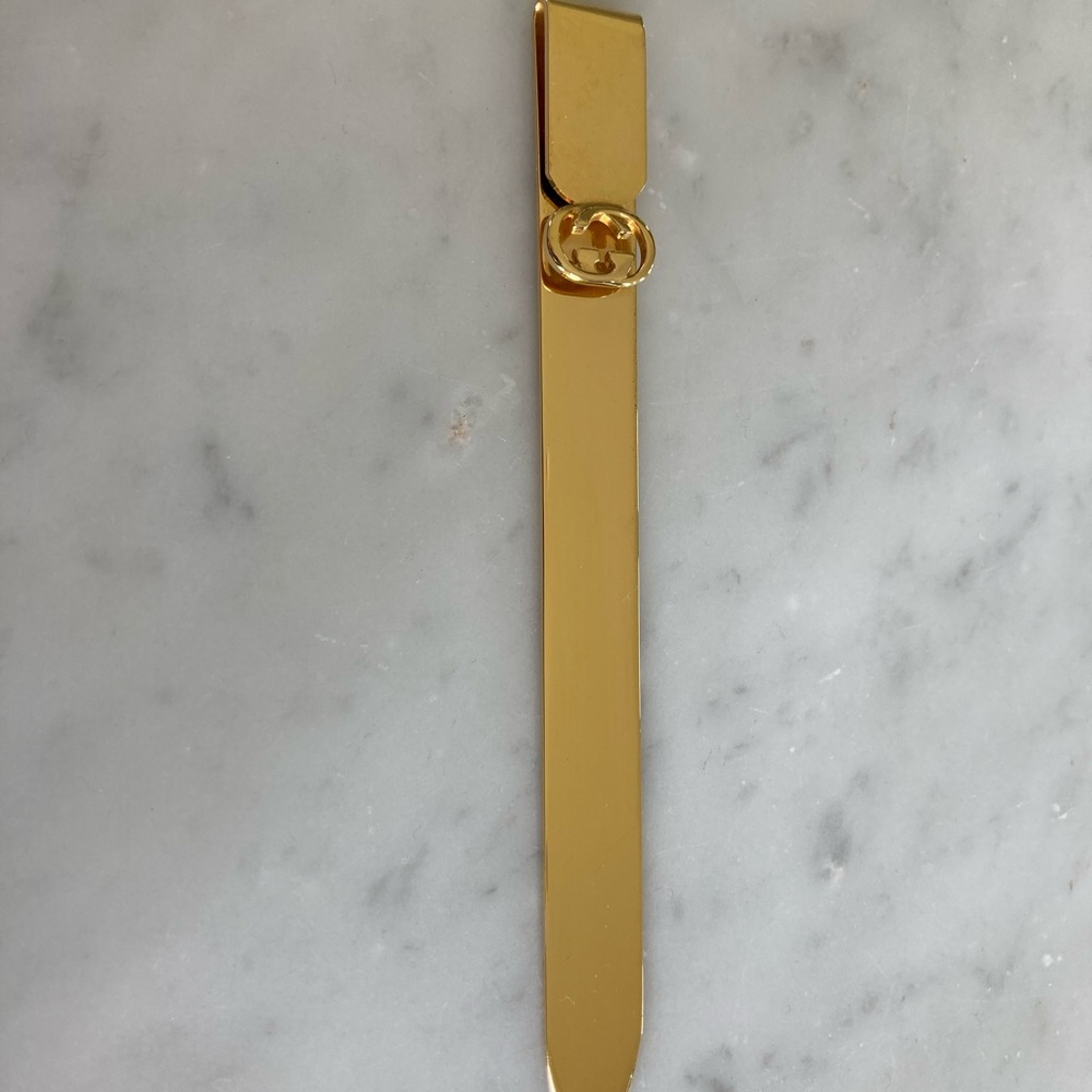 Gucci Black Leather Bookmark with Gold Accent - Picture 9 of 11